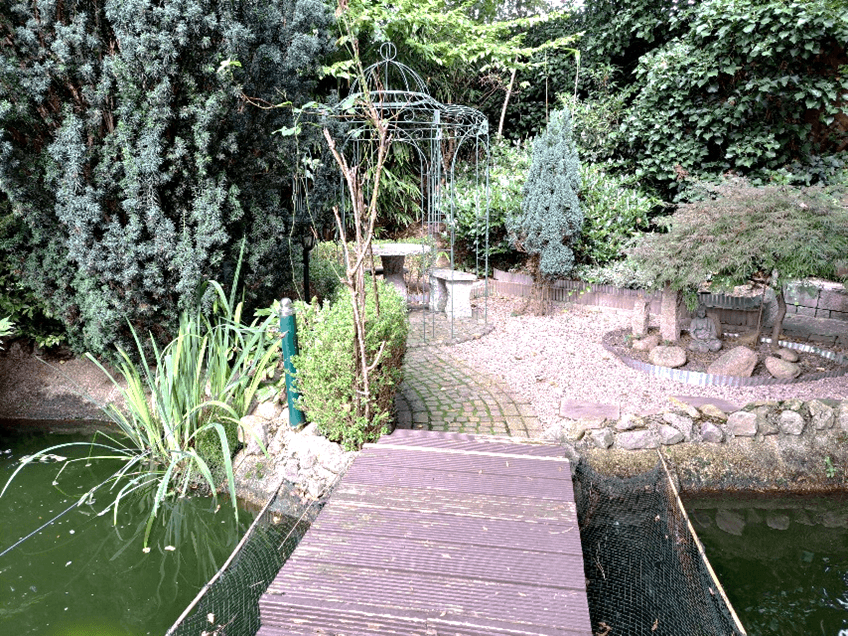 Prodej domu 374 m², pozemek 819 m², Duisburg, Severní Porýní-Vestfálsko Prodej domu 374 m², pozemek 819 m², Duisburg, Severní Porýní-Vestfálsko
