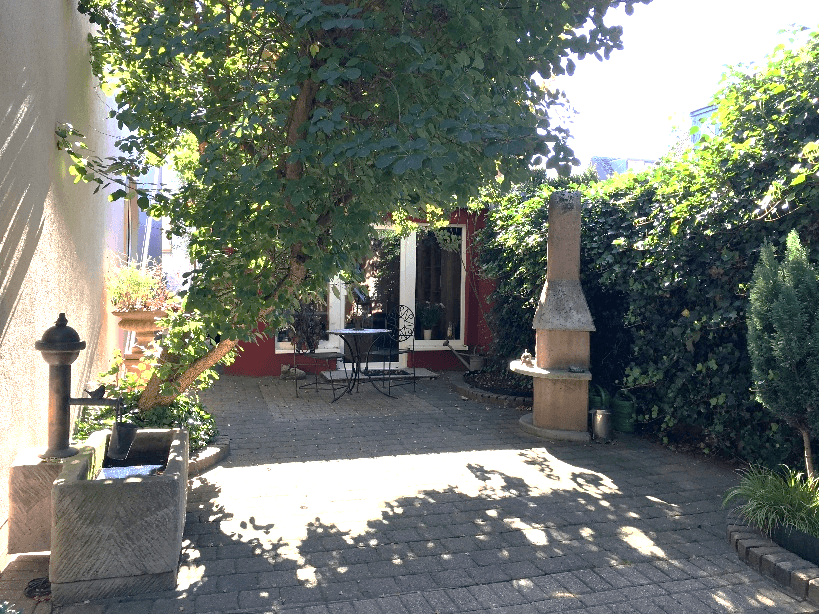 Prodej domu 374 m², pozemek 819 m², Duisburg, Severní Porýní-Vestfálsko Prodej domu 374 m², pozemek 819 m², Duisburg, Severní Porýní-Vestfálsko