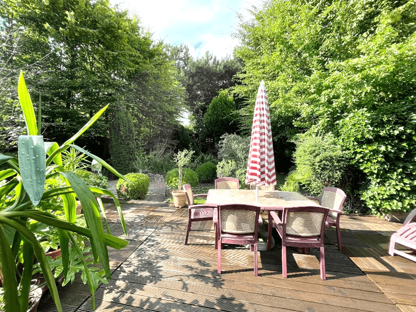 Prodej domu 374 m², pozemek 819 m², Duisburg, Severní Porýní-Vestfálsko Prodej domu 374 m², pozemek 819 m², Duisburg, Severní Porýní-Vestfálsko
