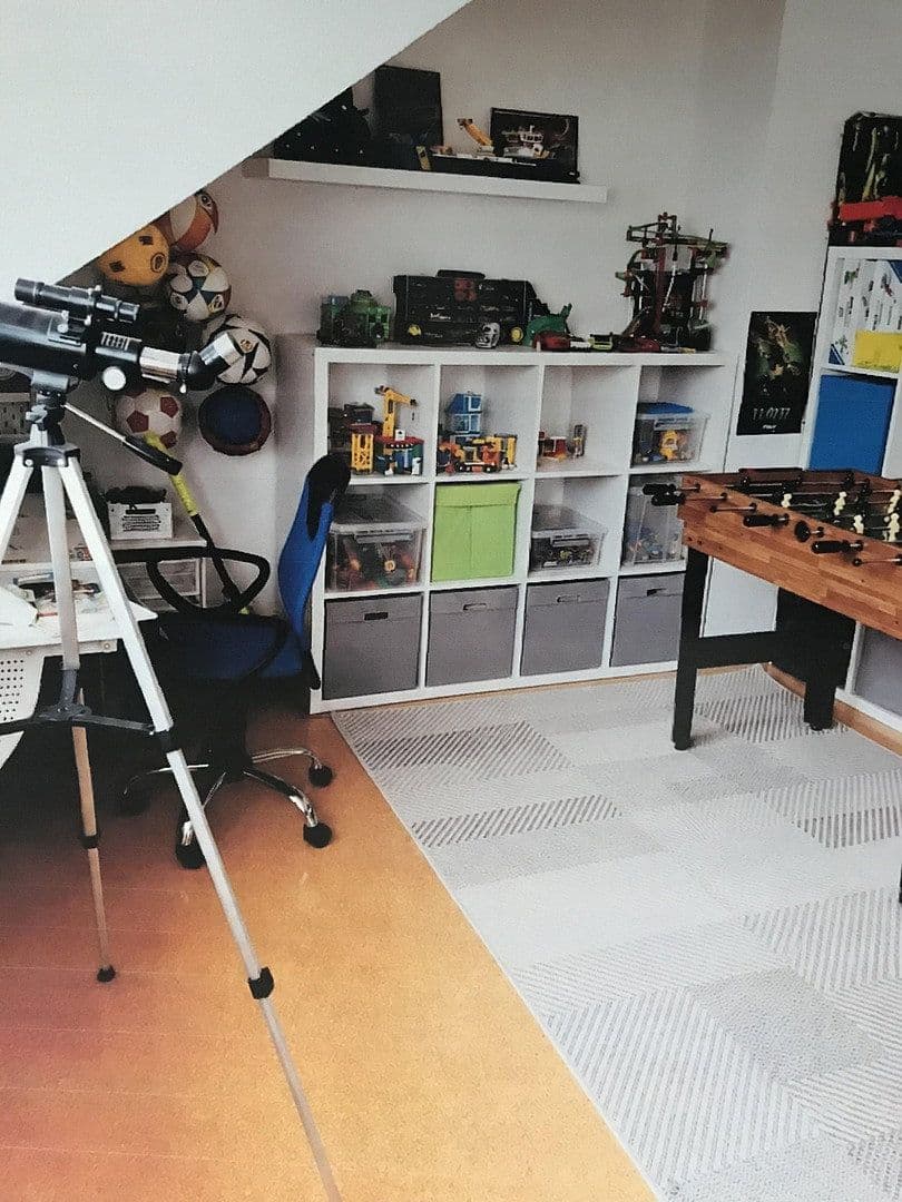 Prodej domu 120 m², pozemek 235 m², Lauter-Bernsbach, Sasko Prodej domu 120 m², pozemek 235 m², Lauter-Bernsbach, Sasko