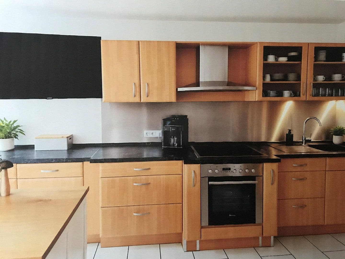 Prodej domu 120 m², pozemek 235 m², Lauter-Bernsbach, Sasko Prodej domu 120 m², pozemek 235 m², Lauter-Bernsbach, Sasko