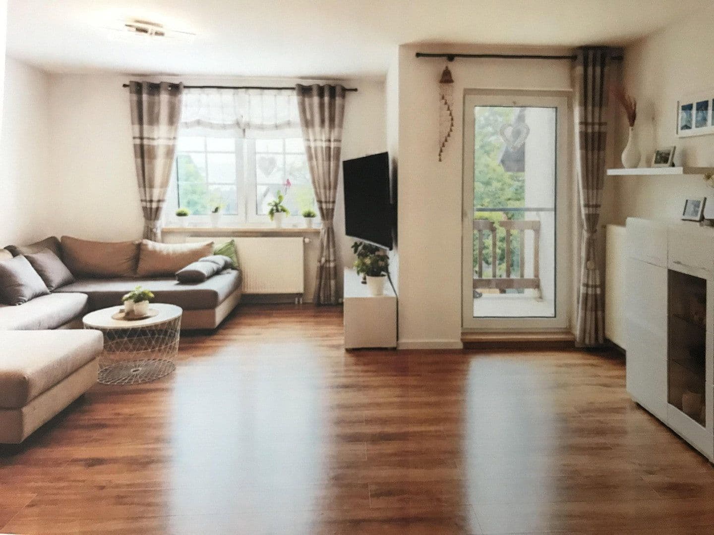 Prodej domu 120 m², pozemek 235 m², Lauter-Bernsbach, Sasko Prodej domu 120 m², pozemek 235 m², Lauter-Bernsbach, Sasko