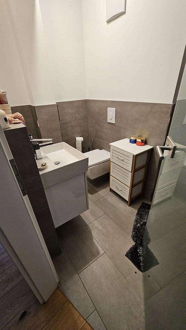 Pronájem bytu 3+1 94 m², Weidenpescherstr. 36,, Köln, Severní Porýní-Vestfálsko Pronájem bytu 3+1 94 m², Weidenpescherstr. 36,, Köln, Severní Porýní-Vestfálsko