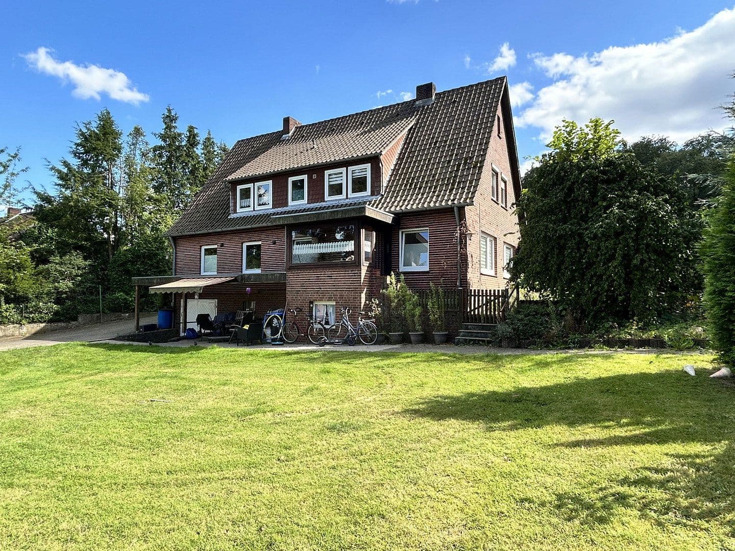 Prodej domu 175 m², pozemek 1.250 m², Amelinghausen, Dolní Sasko Prodej domu 175 m², pozemek 1.250 m², Amelinghausen, Dolní Sasko
