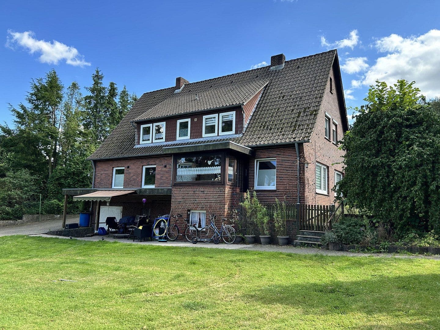 Prodej domu 175 m², pozemek 1.250 m², Amelinghausen, Dolní Sasko Prodej domu 175 m², pozemek 1.250 m², Amelinghausen, Dolní Sasko
