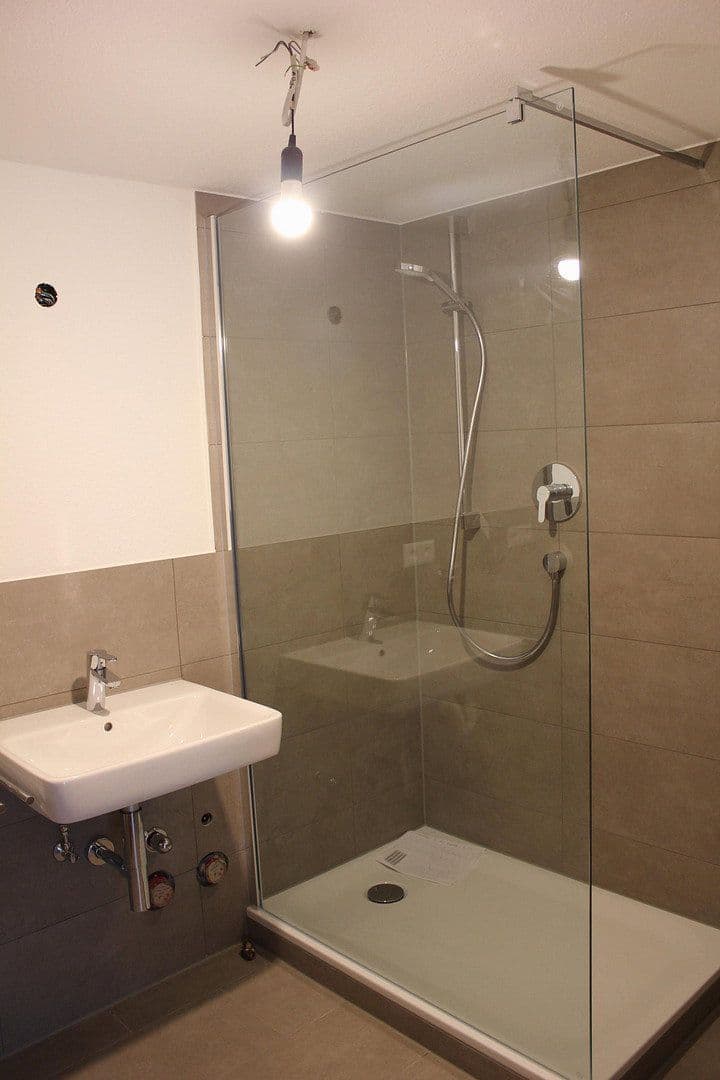 Pronájem bytu 2+1 66 m², Salach, Bádensko-Württembersko Pronájem bytu 2+1 66 m², Salach, Bádensko-Württembersko