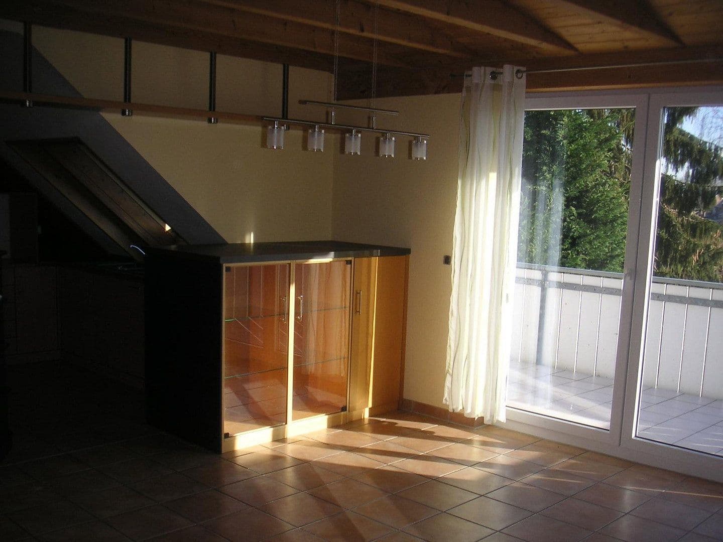 Pronájem bytu 4+1 120 m², Nettetal, Severní Porýní-Vestfálsko Pronájem bytu 4+1 120 m², Nettetal, Severní Porýní-Vestfálsko