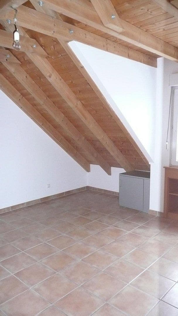 Pronájem bytu 4+1 120 m², Nettetal, Severní Porýní-Vestfálsko Pronájem bytu 4+1 120 m², Nettetal, Severní Porýní-Vestfálsko