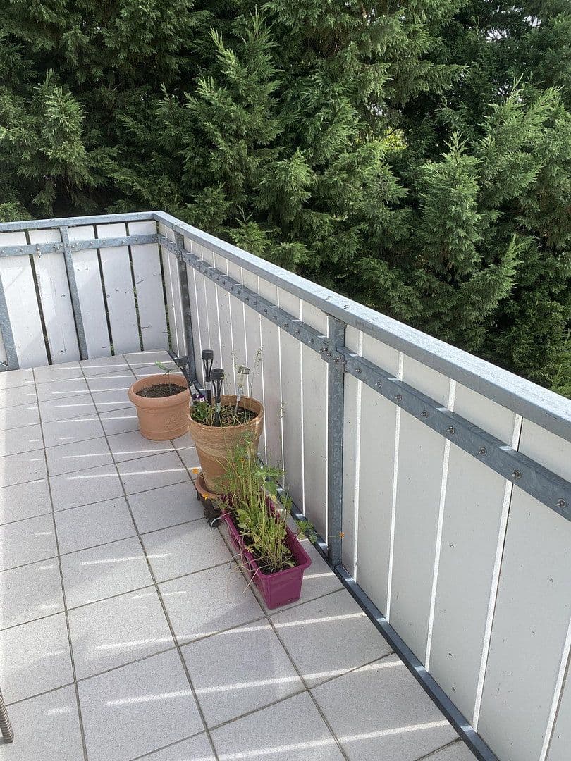 Pronájem bytu 4+1 120 m², Nettetal, Severní Porýní-Vestfálsko Pronájem bytu 4+1 120 m², Nettetal, Severní Porýní-Vestfálsko