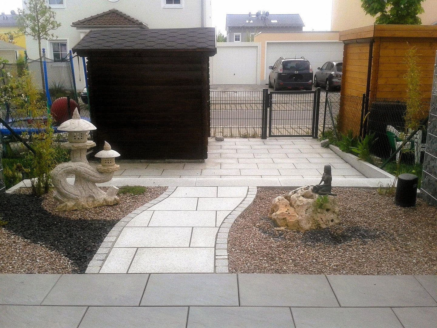 Prodej domu 118 m², pozemek 182 m², Geschwister-Scholl-Straße 11c, Königsbrunn, Bavorsko Prodej domu 118 m², pozemek 182 m², Geschwister-Scholl-Straße 11c, Königsbrunn, Bavorsko