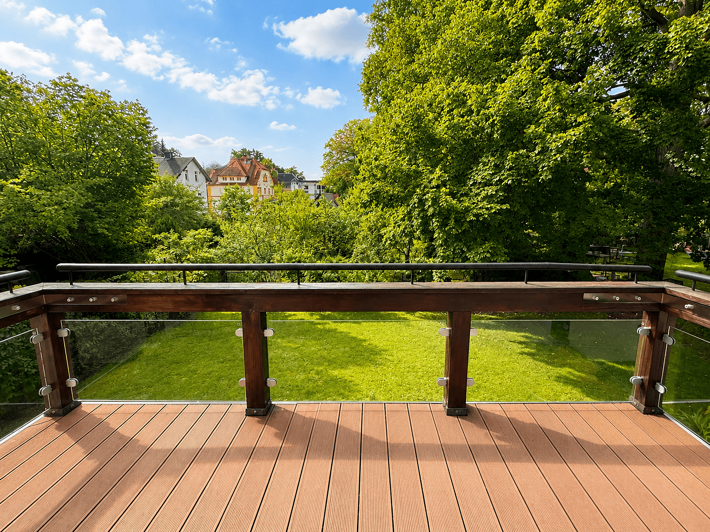 Prodej domu 125 m², pozemek 502 m², Dresden Klotzsche, Sasko Prodej domu 125 m², pozemek 502 m², Dresden Klotzsche, Sasko