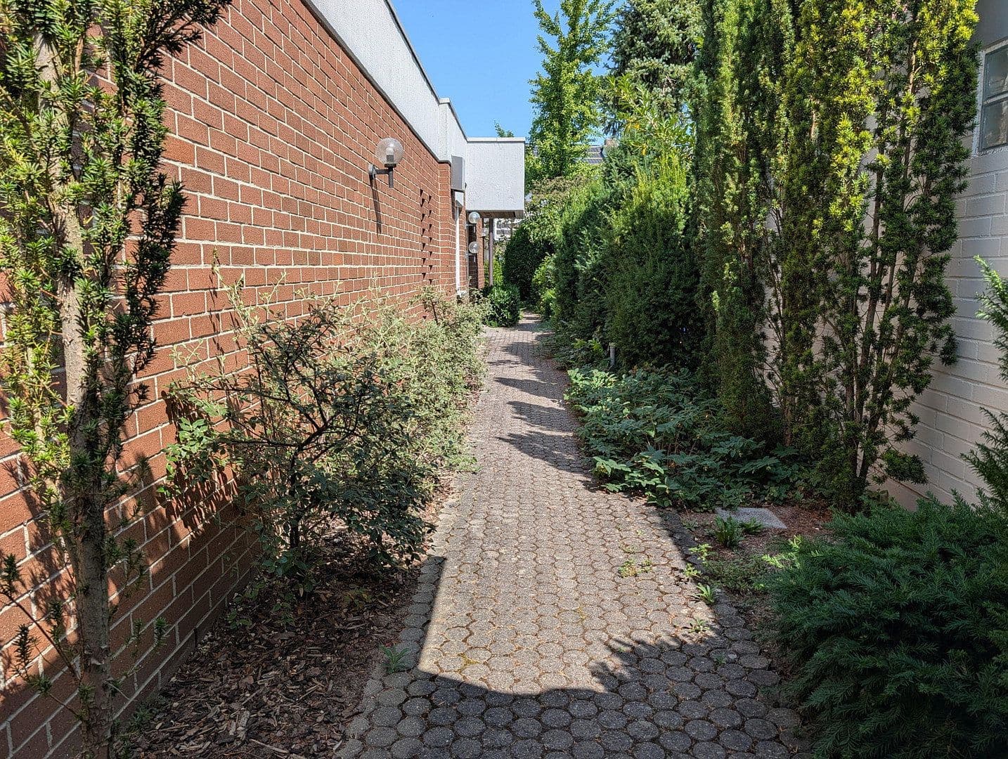Prodej domu 210 m², pozemek 780 m², Limburgerhof, Porýní-Falc Prodej domu 210 m², pozemek 780 m², Limburgerhof, Porýní-Falc
