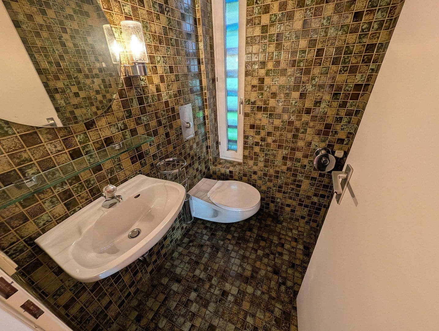 Prodej domu 210 m², pozemek 780 m², Limburgerhof, Porýní-Falc Prodej domu 210 m², pozemek 780 m², Limburgerhof, Porýní-Falc