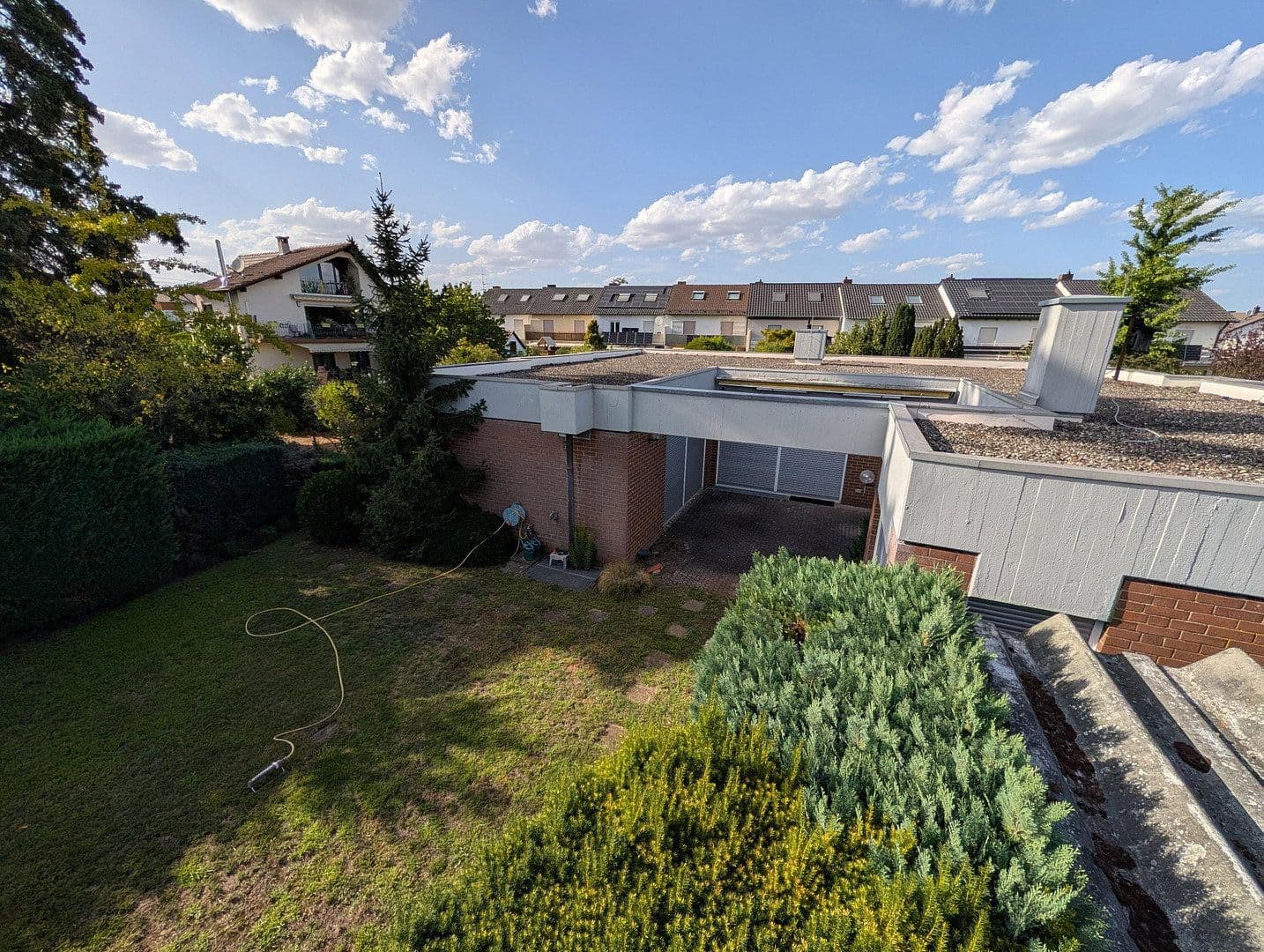 Prodej domu 210 m², pozemek 780 m², Limburgerhof, Porýní-Falc Prodej domu 210 m², pozemek 780 m², Limburgerhof, Porýní-Falc