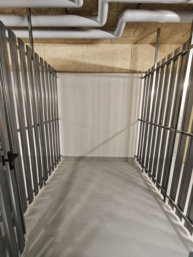 Pronájem bytu 2+1 57 m², Lilli-Kurowski-Straße 9, München, Bavorsko Pronájem bytu 2+1 57 m², Lilli-Kurowski-Straße 9, München, Bavorsko