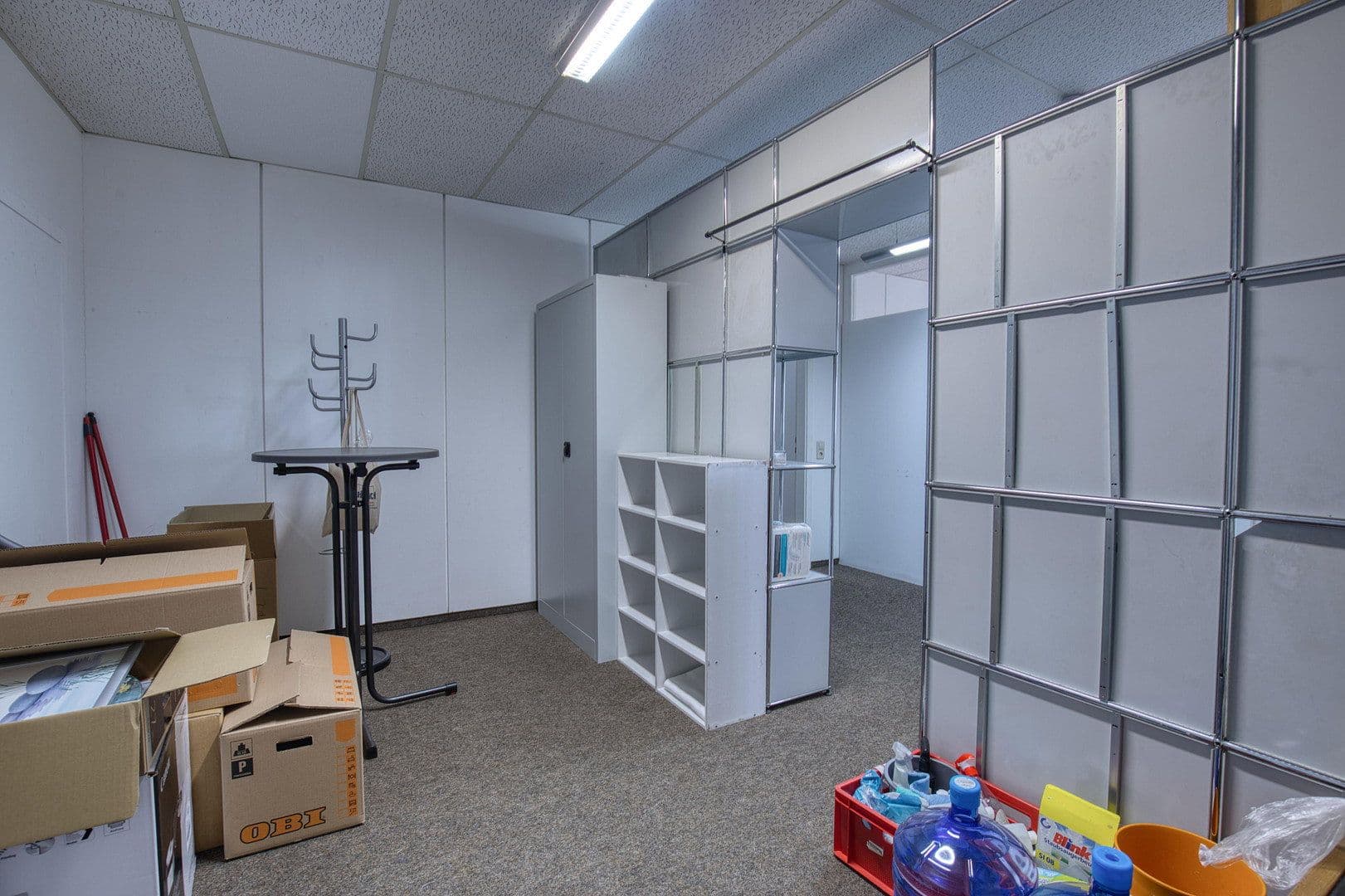 Pronájem kanceláře 1.996 m², Reutlingen, Bádensko-Württembersko Pronájem kanceláře 1.996 m², Reutlingen, Bádensko-Württembersko
