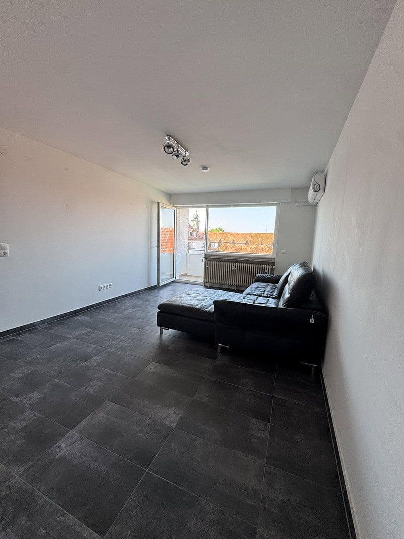 Pronájem bytu 3+1 80 m², Ilvesheim, Bádensko-Württembersko Pronájem bytu 3+1 80 m², Ilvesheim, Bádensko-Württembersko