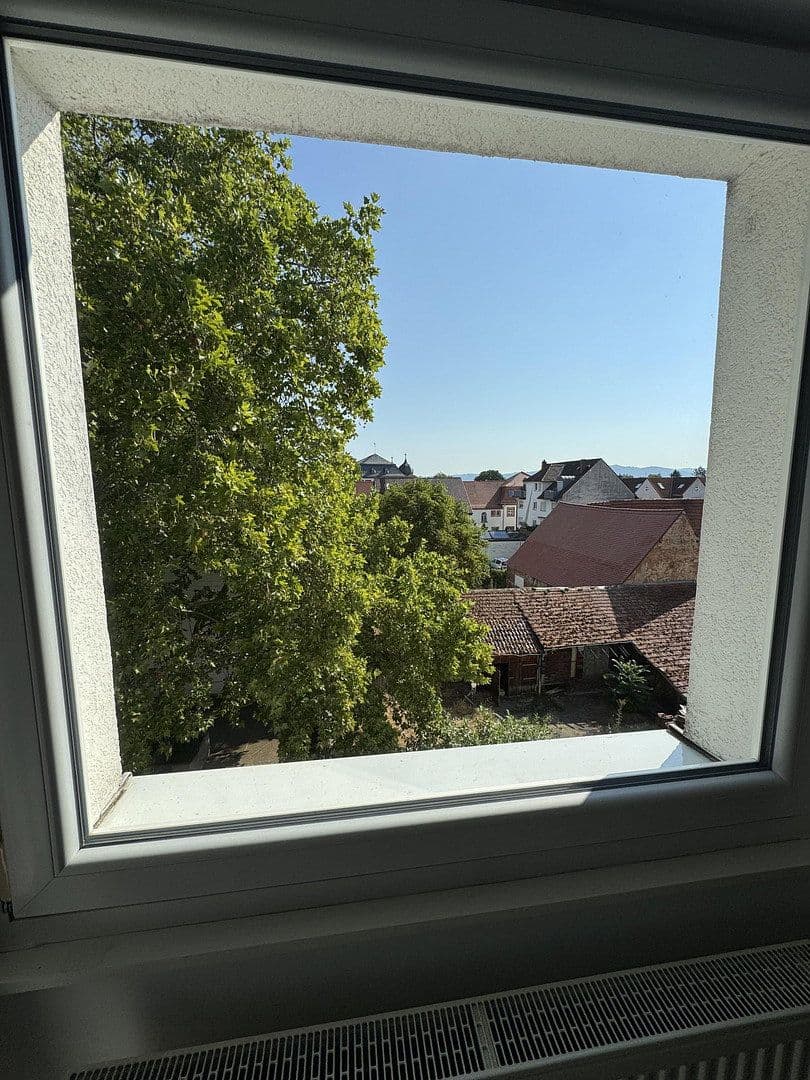 Pronájem bytu 3+1 80 m², Ilvesheim, Bádensko-Württembersko Pronájem bytu 3+1 80 m², Ilvesheim, Bádensko-Württembersko