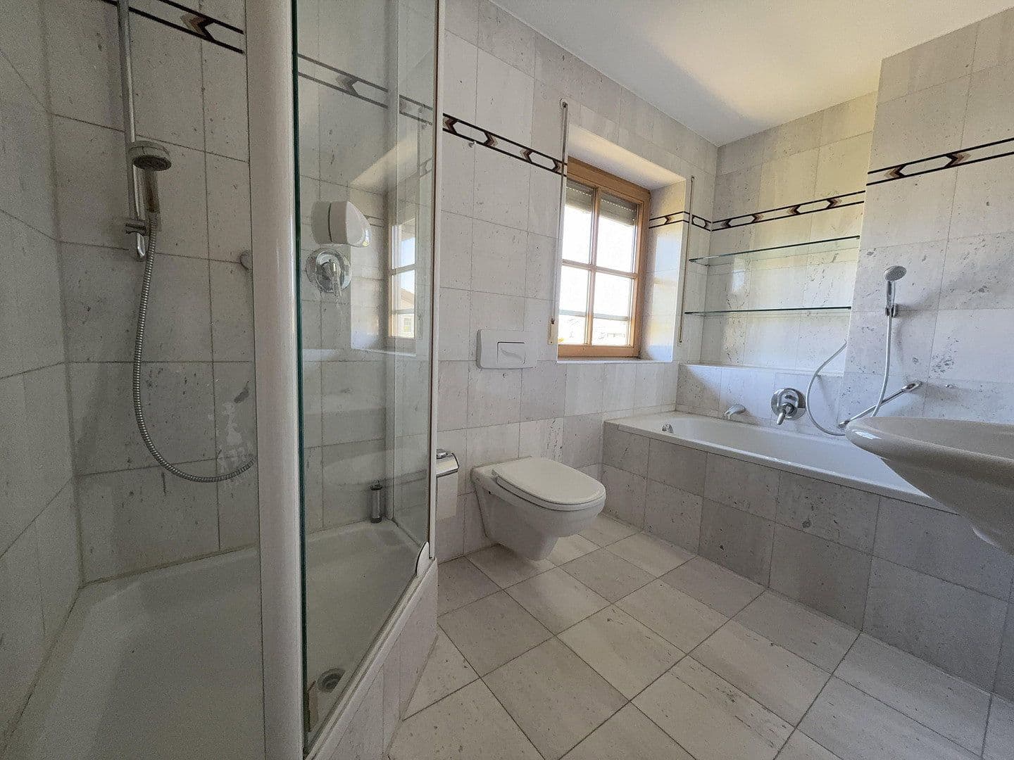 Prodej domu 160 m², pozemek 300 m², Iffeldorf, Bavorsko Prodej domu 160 m², pozemek 300 m², Iffeldorf, Bavorsko