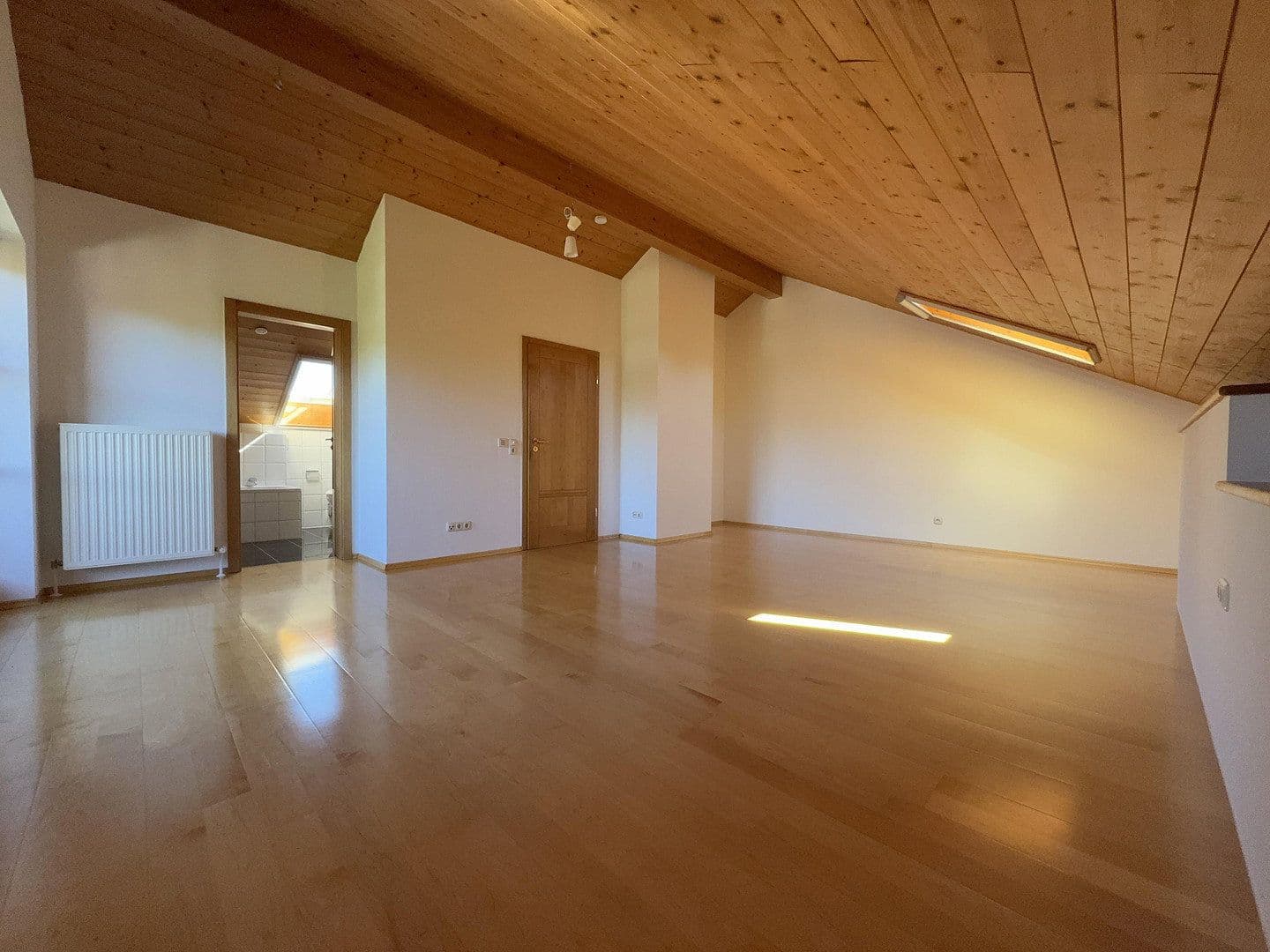 Prodej domu 160 m², pozemek 300 m², Iffeldorf, Bavorsko Prodej domu 160 m², pozemek 300 m², Iffeldorf, Bavorsko
