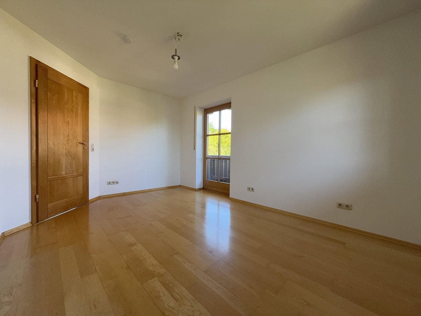Prodej domu 160 m², pozemek 300 m², Iffeldorf, Bavorsko Prodej domu 160 m², pozemek 300 m², Iffeldorf, Bavorsko