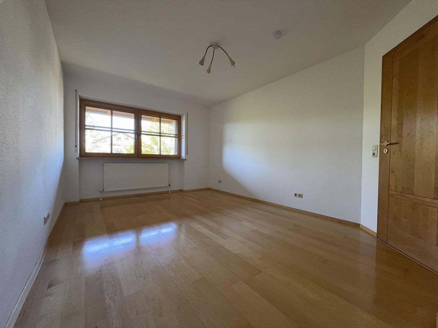 Prodej domu 160 m², pozemek 300 m², Iffeldorf, Bavorsko Prodej domu 160 m², pozemek 300 m², Iffeldorf, Bavorsko