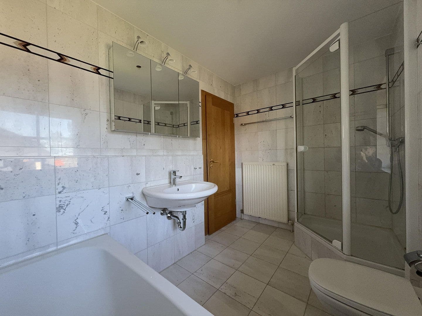 Prodej domu 160 m², pozemek 300 m², Iffeldorf, Bavorsko Prodej domu 160 m², pozemek 300 m², Iffeldorf, Bavorsko