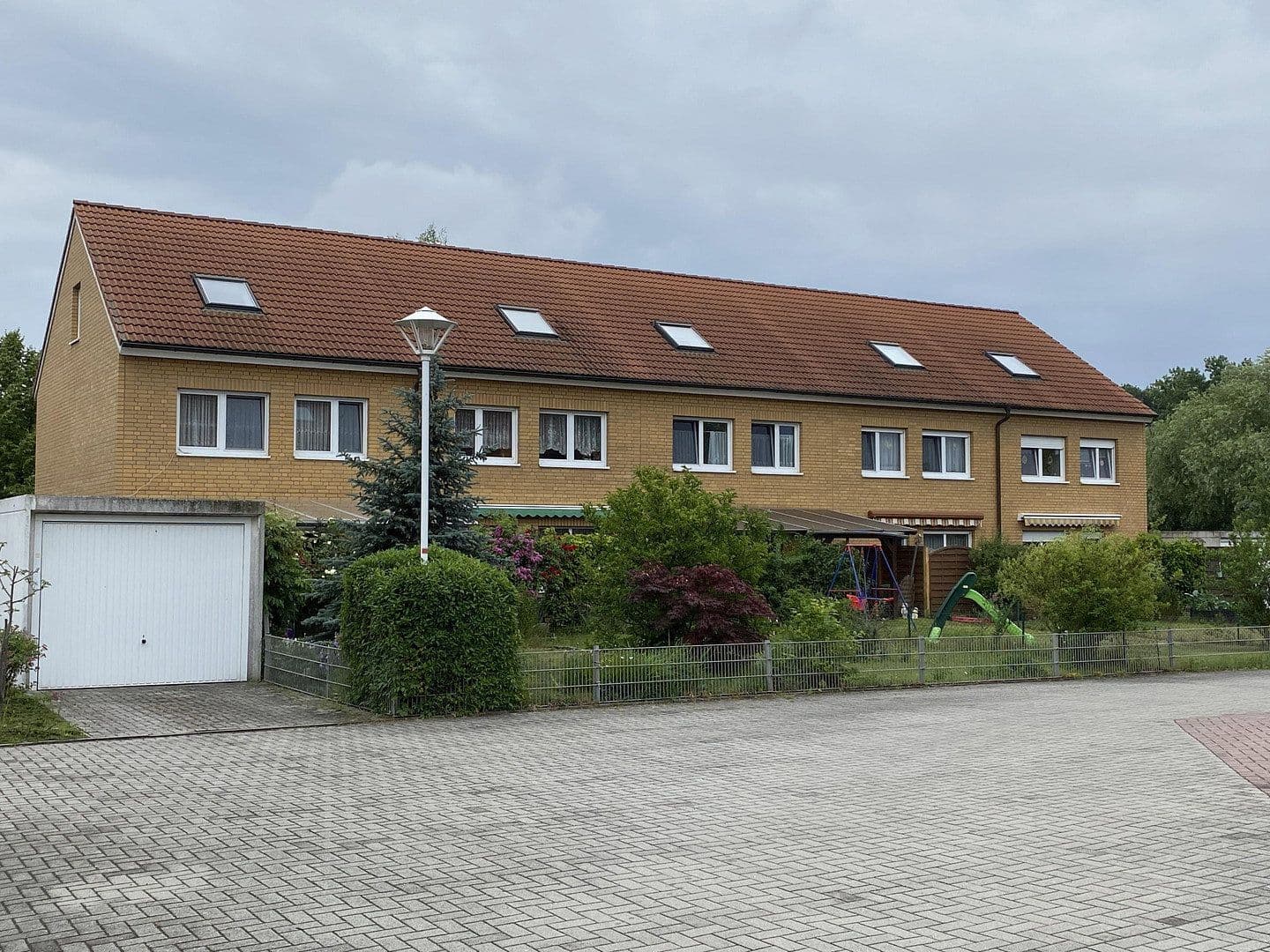 Pronájem domu 122 m², pozemek 300 m², Baumschulenweg, Doberlug-Kirchhain, Braniborsko Pronájem domu 122 m², pozemek 300 m², Baumschulenweg, Doberlug-Kirchhain, Braniborsko