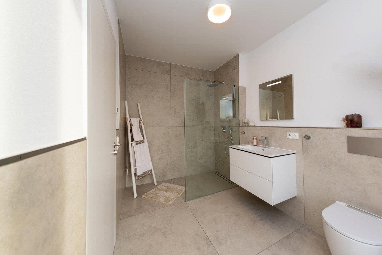 Prodej domu 188 m², pozemek 280 m², Roxheim, Porýní-Falc Prodej domu 188 m², pozemek 280 m², Roxheim, Porýní-Falc