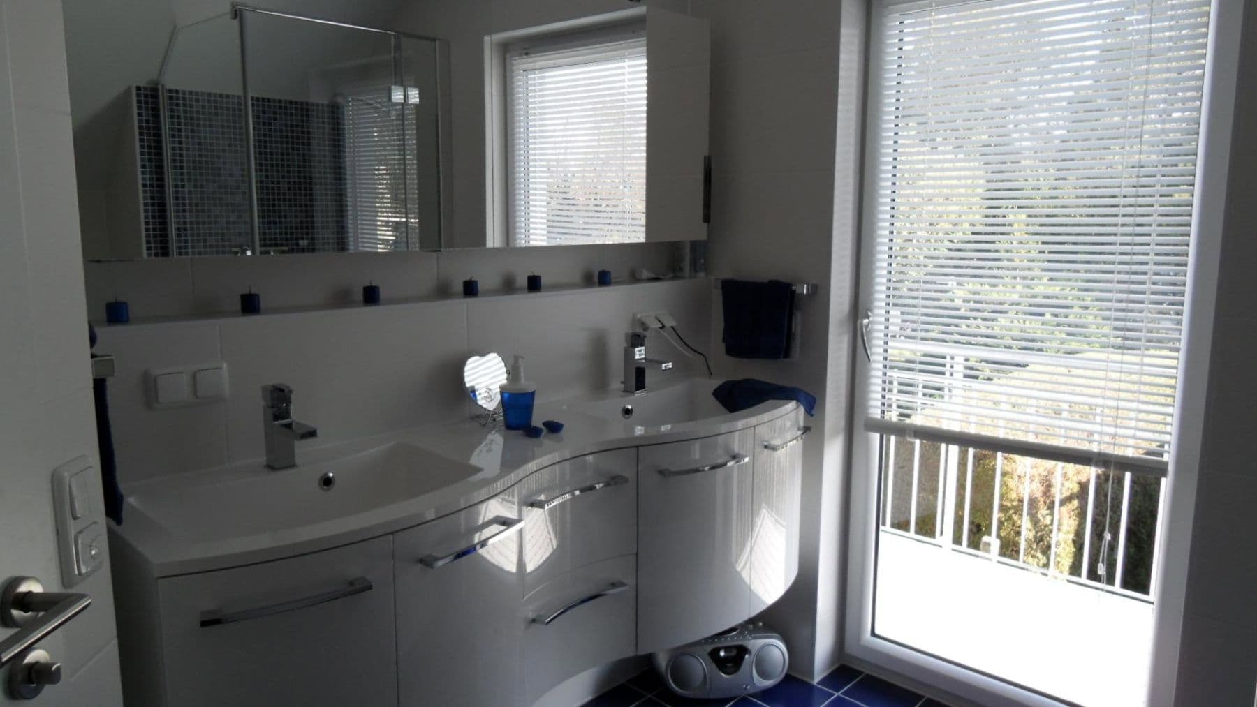 Prodej domu 215 m², pozemek 657 m², Puchheim, Bavorsko Prodej domu 215 m², pozemek 657 m², Puchheim, Bavorsko