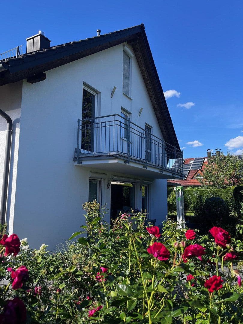 Prodej domu 215 m², pozemek 657 m², Puchheim, Bavorsko Prodej domu 215 m², pozemek 657 m², Puchheim, Bavorsko