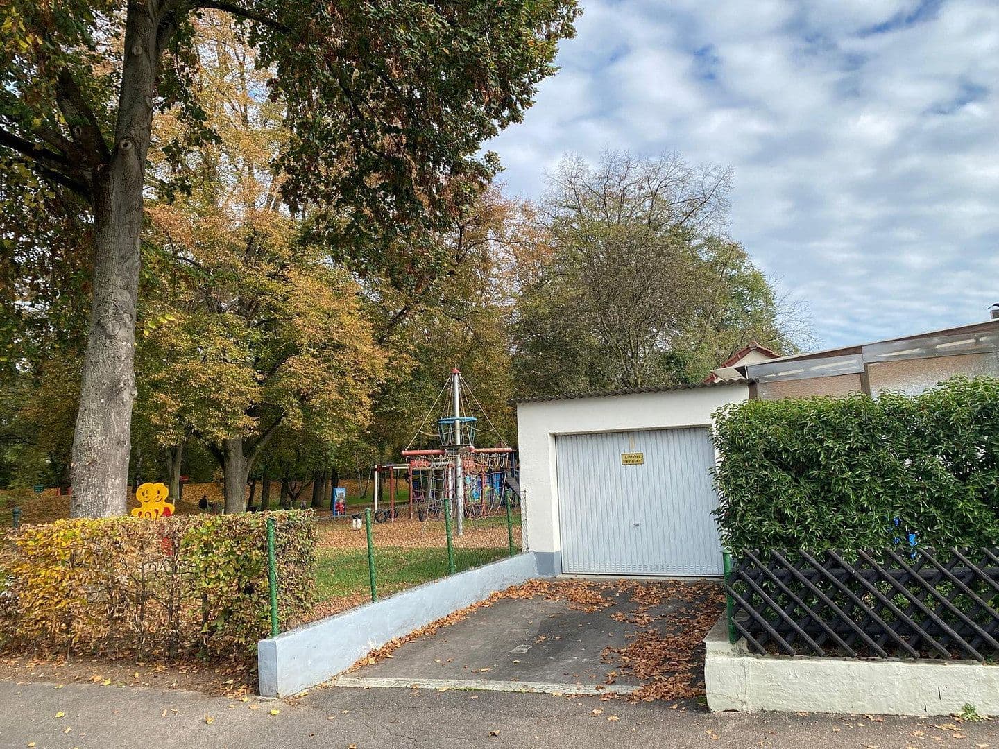 Prodej domu 115 m², pozemek 457 m², Mörikestraße 20, Deizisau, Bádensko-Württembersko Prodej domu 115 m², pozemek 457 m², Mörikestraße 20, Deizisau, Bádensko-Württembersko