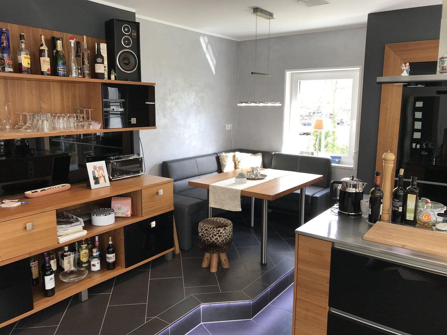 Prodej domu 220 m², pozemek 1.416 m², Hinter der Kirche 12, Neumünster, Šlesvicko-Holštýnsko Prodej domu 220 m², pozemek 1.416 m², Hinter der Kirche 12, Neumünster, Šlesvicko-Holštýnsko