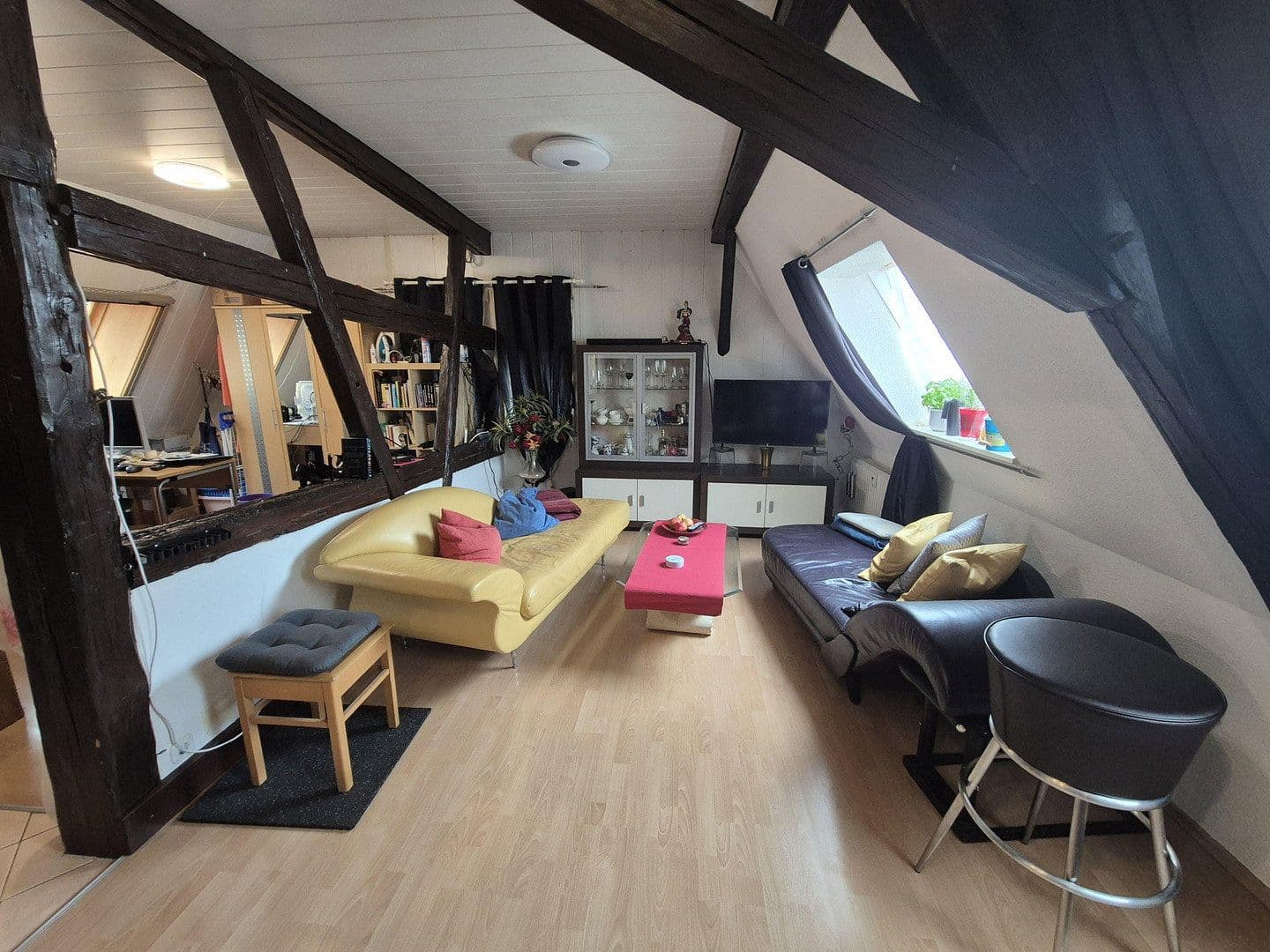 Prodej domu 270 m², pozemek 416 m², Dorfstr. 13, Vöhringen, Bádensko-Württembersko Prodej domu 270 m², pozemek 416 m², Dorfstr. 13, Vöhringen, Bádensko-Württembersko