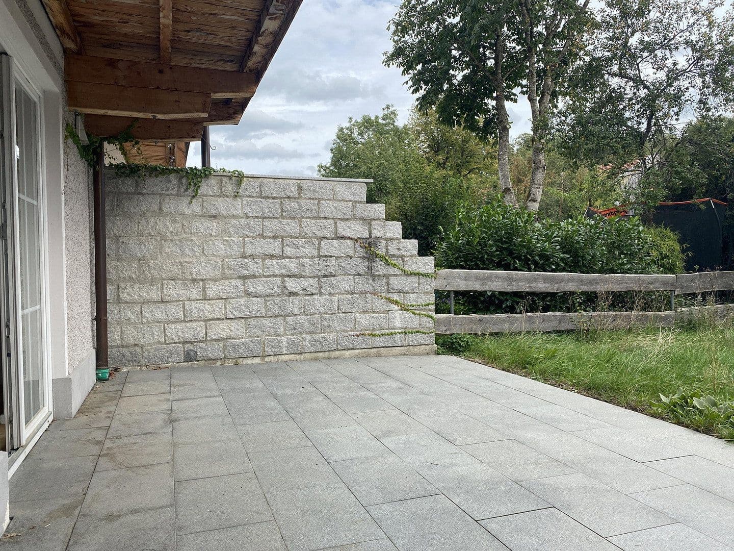 Pronájem bytu 2+1 75 m², Otterfing, Bavorsko Pronájem bytu 2+1 75 m², Otterfing, Bavorsko