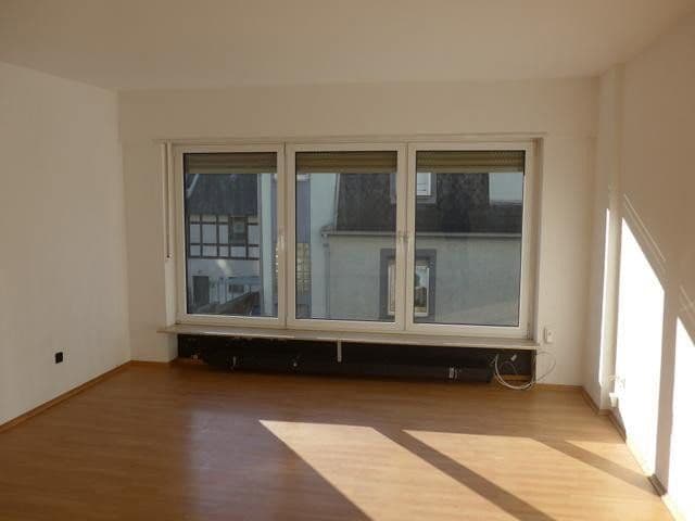 Pronájem bytu 3+1 100 m², Rodalben, Porýní-Falc Pronájem bytu 3+1 100 m², Rodalben, Porýní-Falc
