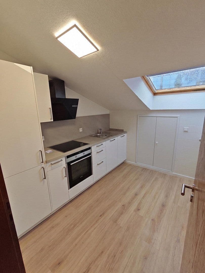 Pronájem bytu 2+1 53 m², Baarstraße 10a, Iserlohn, Severní Porýní-Vestfálsko Pronájem bytu 2+1 53 m², Baarstraße 10a, Iserlohn, Severní Porýní-Vestfálsko