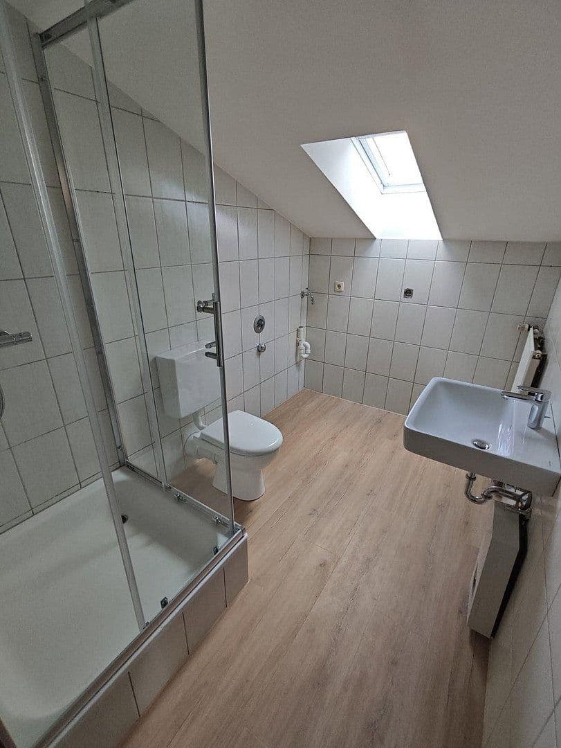 Pronájem bytu 2+1 53 m², Baarstraße 10a, Iserlohn, Severní Porýní-Vestfálsko Pronájem bytu 2+1 53 m², Baarstraße 10a, Iserlohn, Severní Porýní-Vestfálsko