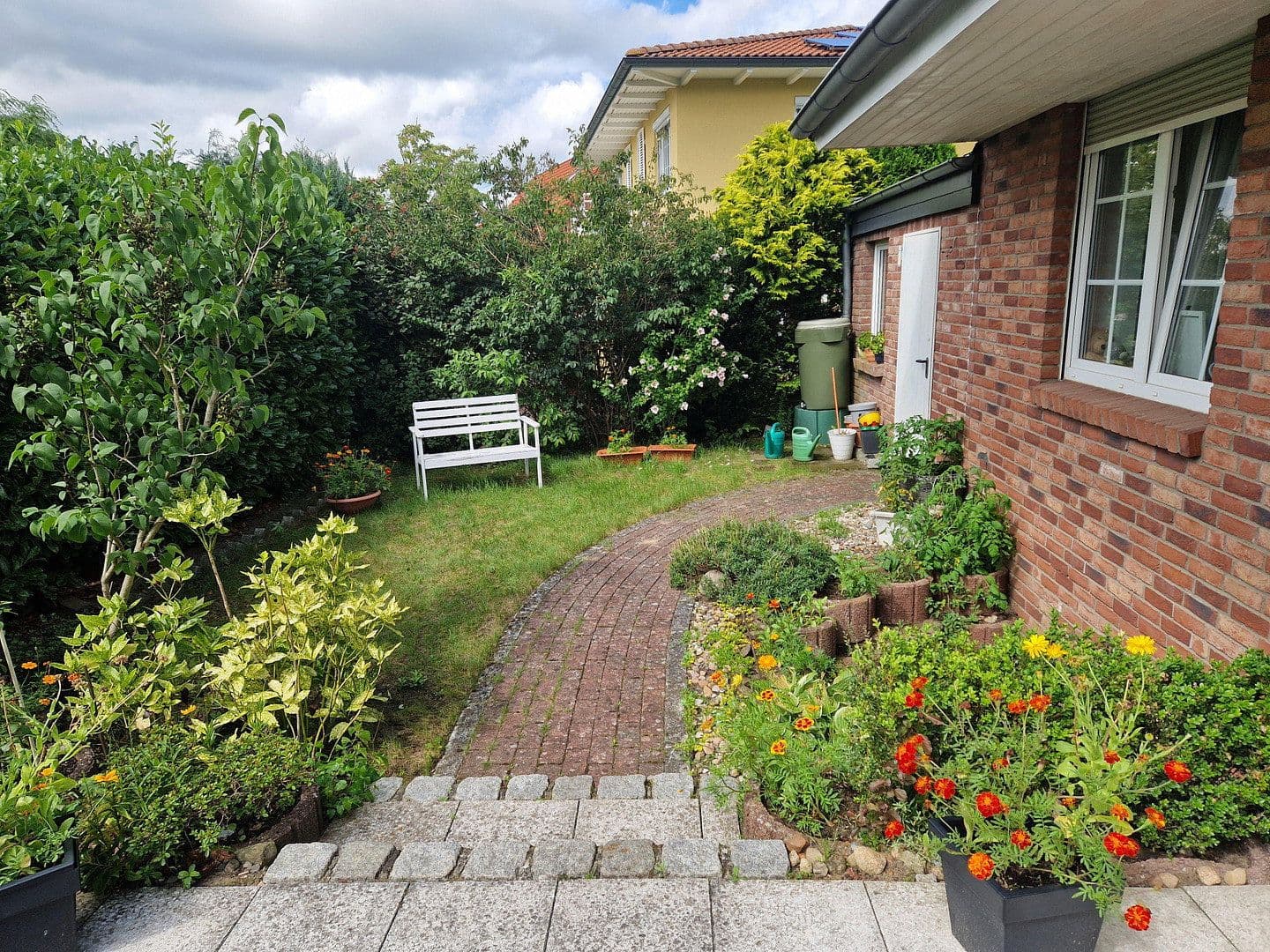 Prodej domu 225 m², pozemek 519 m², Lüneburg, Dolní Sasko Prodej domu 225 m², pozemek 519 m², Lüneburg, Dolní Sasko