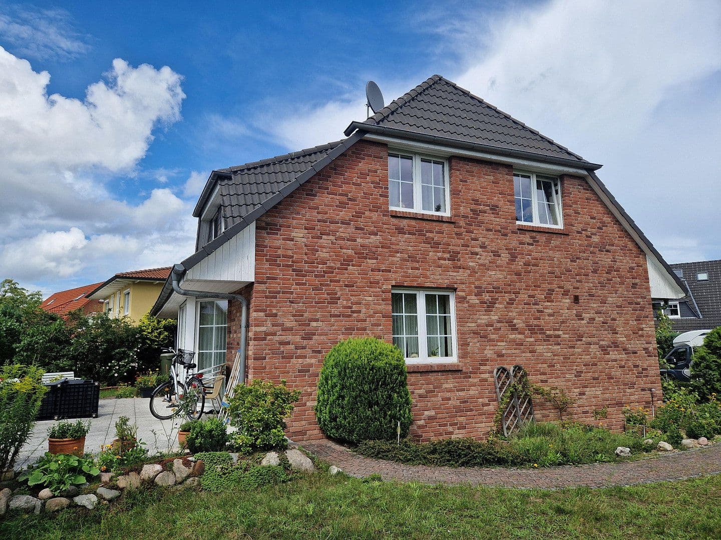 Prodej domu 225 m², pozemek 519 m², Lüneburg, Dolní Sasko Prodej domu 225 m², pozemek 519 m², Lüneburg, Dolní Sasko