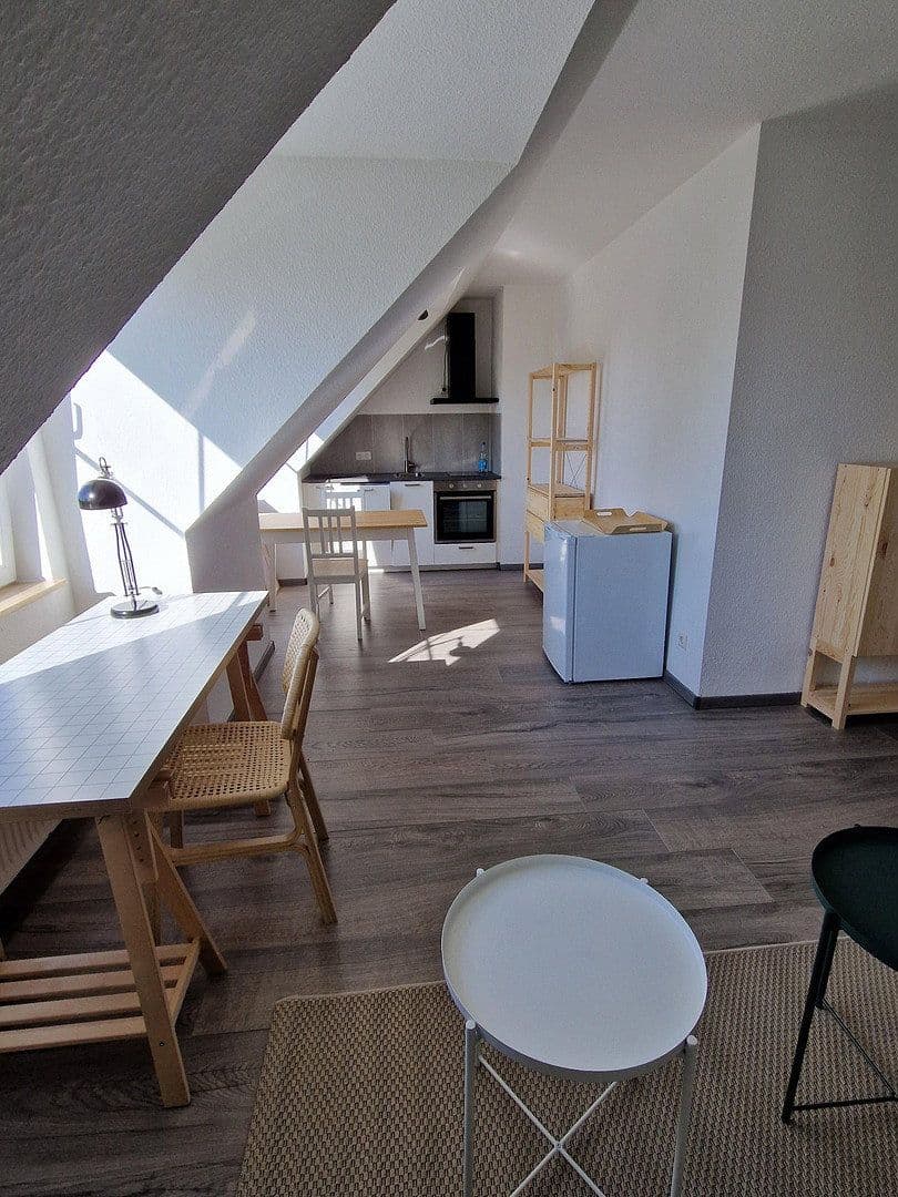 Pronájem bytu 1+1 42 m², Ernestinenstr. 5, Kiel, Šlesvicko-Holštýnsko Pronájem bytu 1+1 42 m², Ernestinenstr. 5, Kiel, Šlesvicko-Holštýnsko