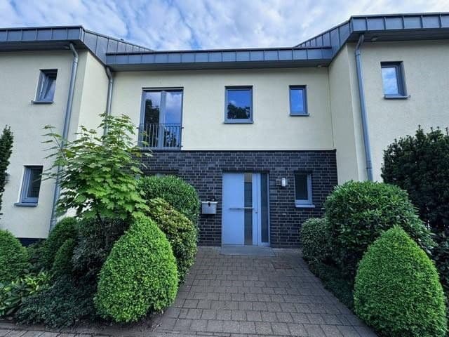 Pronájem domu 167 m², pozemek 185 m², Kevelaer, Severní Porýní-Vestfálsko Pronájem domu 167 m², pozemek 185 m², Kevelaer, Severní Porýní-Vestfálsko