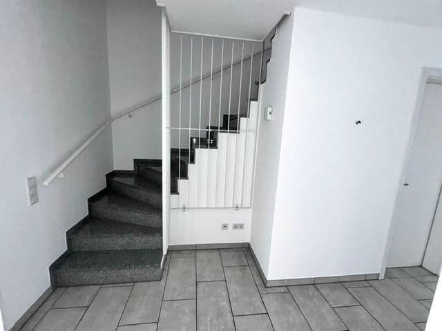 Pronájem domu 167 m², pozemek 185 m², Kevelaer, Severní Porýní-Vestfálsko Pronájem domu 167 m², pozemek 185 m², Kevelaer, Severní Porýní-Vestfálsko