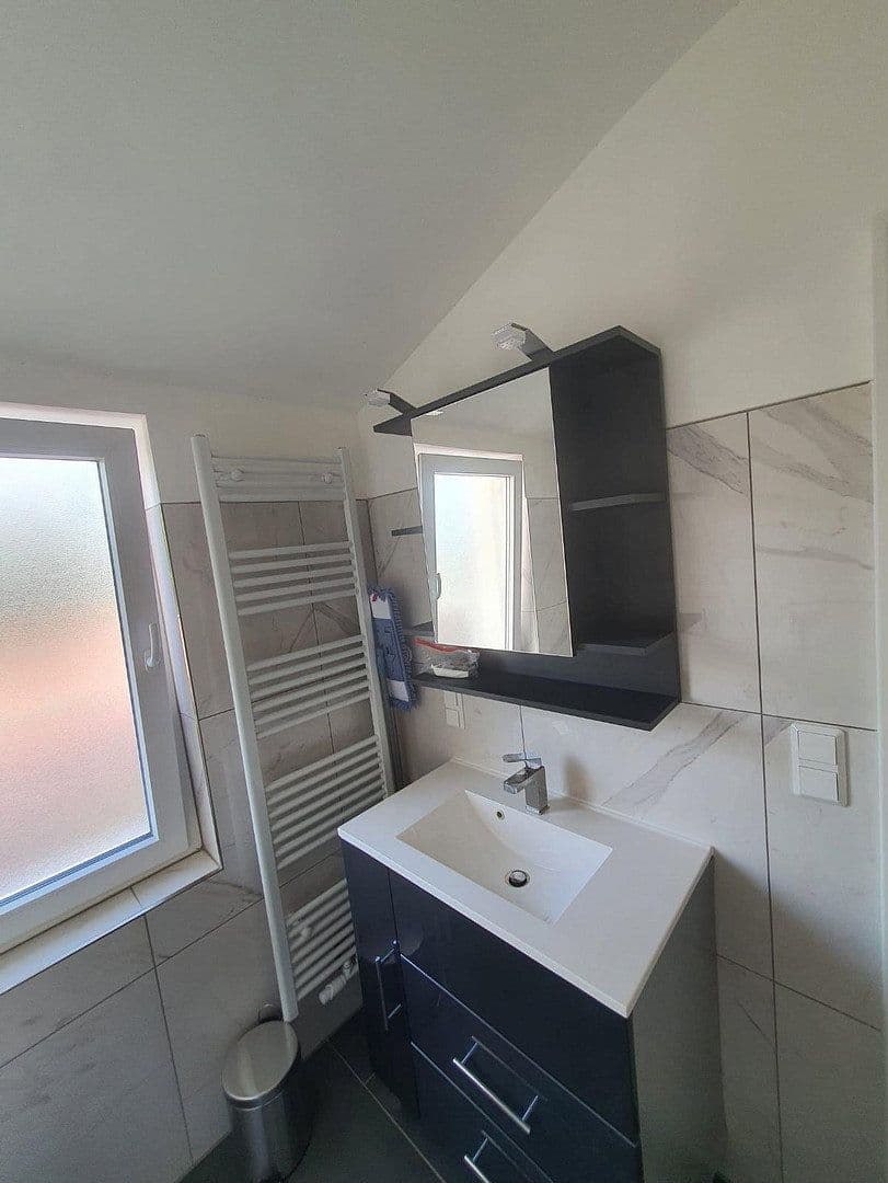 Pronájem bytu 25 m², Köln, Severní Porýní-Vestfálsko Pronájem bytu 25 m², Köln, Severní Porýní-Vestfálsko
