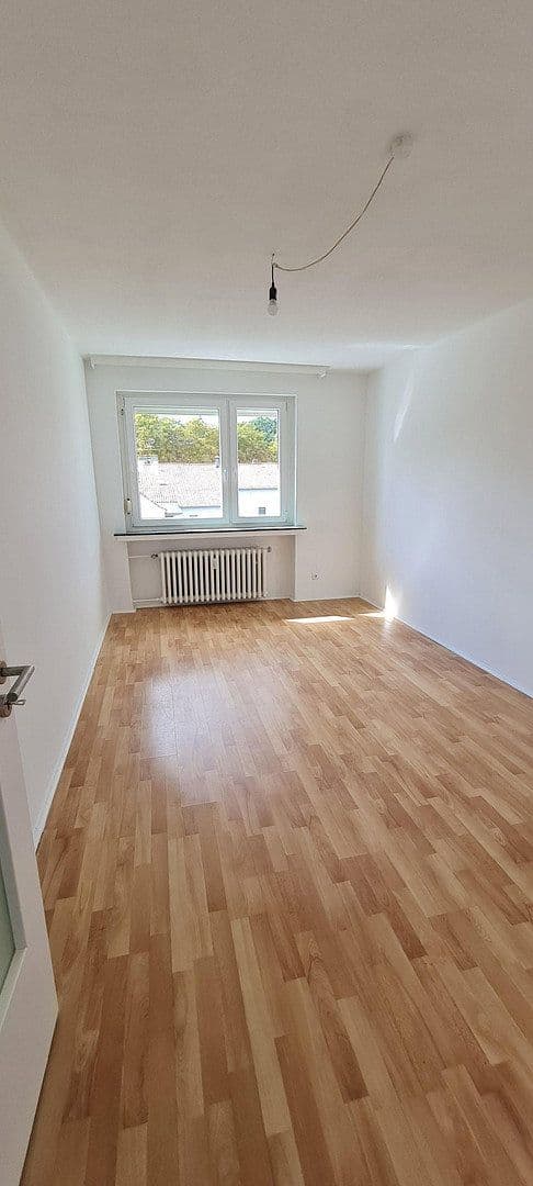 Pronájem bytu 3+1 75 m², Hannover, Dolní Sasko Pronájem bytu 3+1 75 m², Hannover, Dolní Sasko