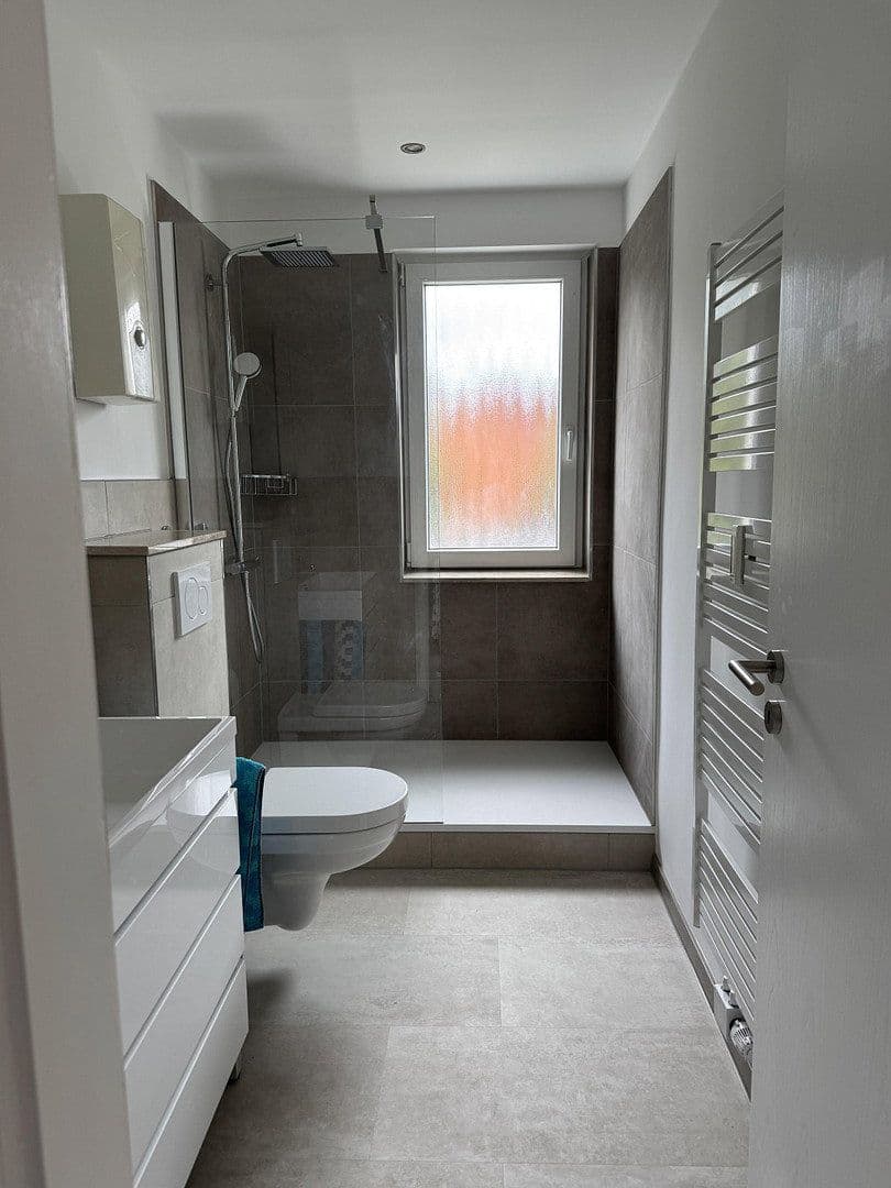 Pronájem bytu 3+1 75 m², Hannover, Dolní Sasko Pronájem bytu 3+1 75 m², Hannover, Dolní Sasko