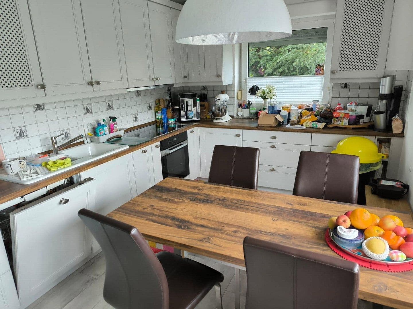 Prodej nebytového prostoru 1.064 m², Rösrath, Severní Porýní-Vestfálsko Prodej nebytového prostoru 1.064 m², Rösrath, Severní Porýní-Vestfálsko
