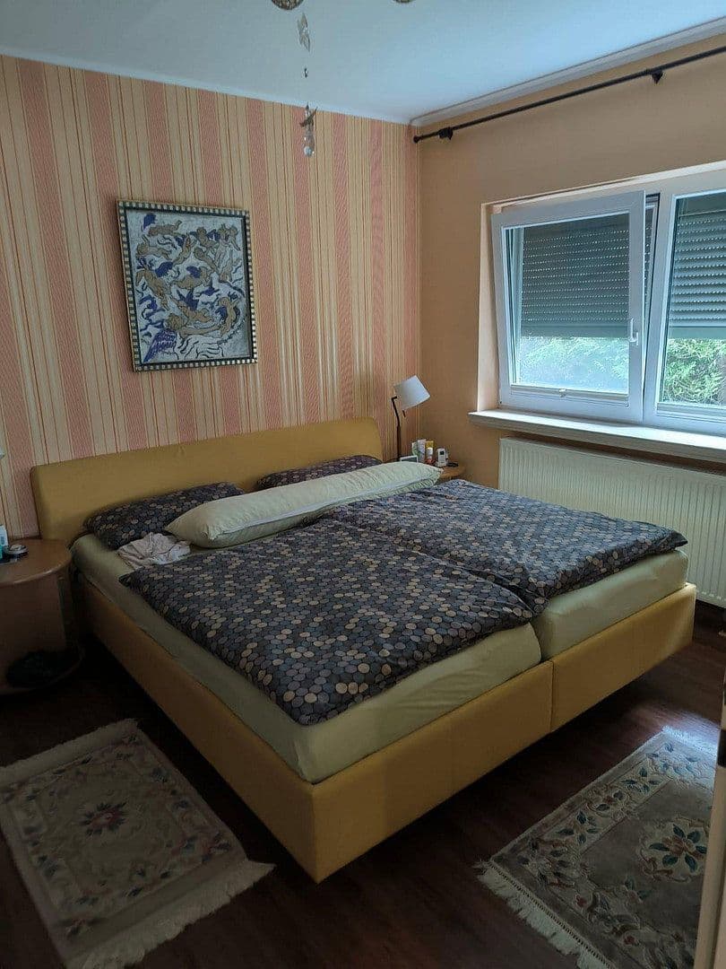 Prodej nebytového prostoru 1.064 m², Rösrath, Severní Porýní-Vestfálsko Prodej nebytového prostoru 1.064 m², Rösrath, Severní Porýní-Vestfálsko