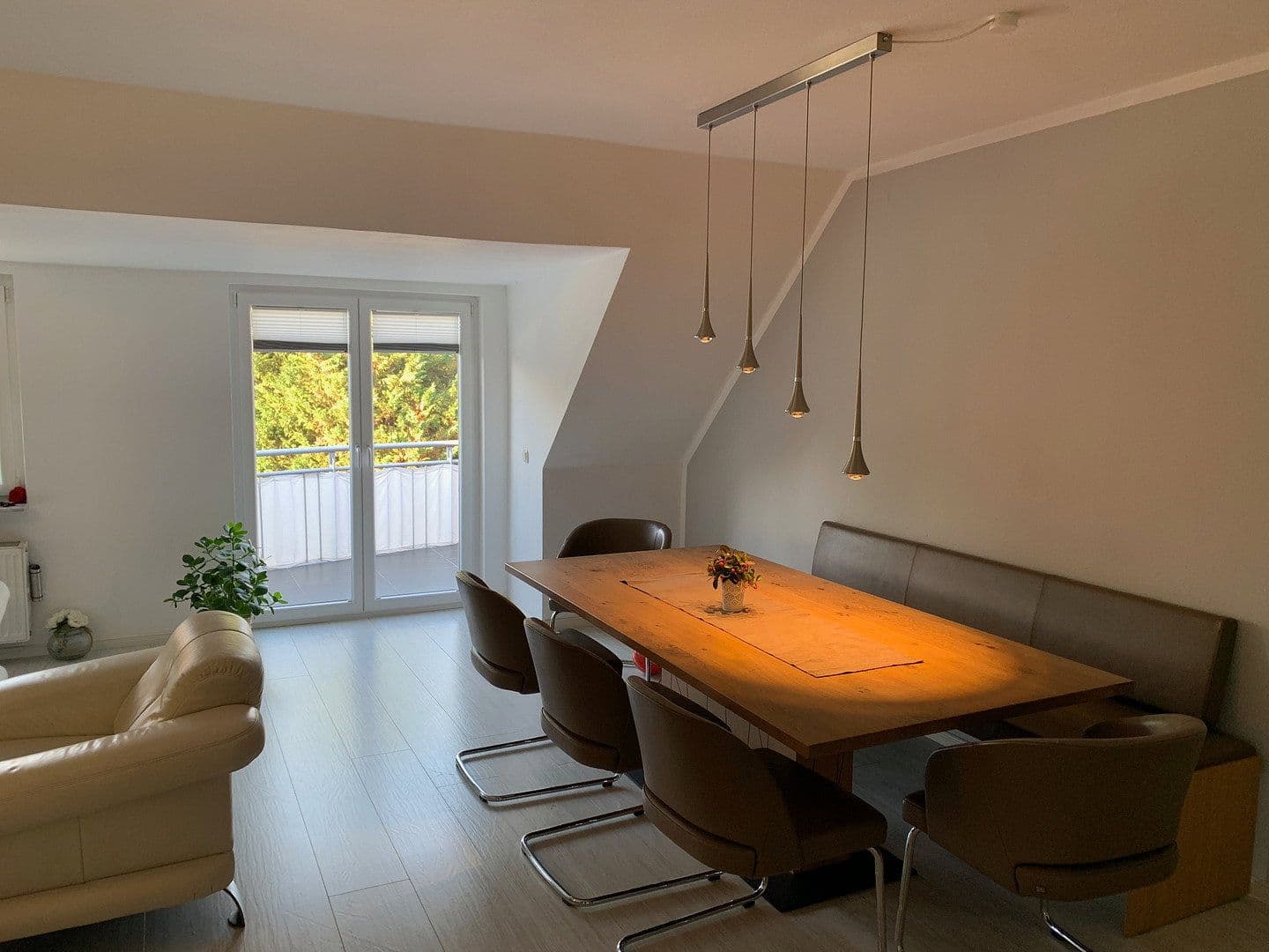 Prodej bytu 4+1 117 m², Frankfurt Unterliederbach, Hessen Prodej bytu 4+1 117 m², Frankfurt Unterliederbach, Hessen