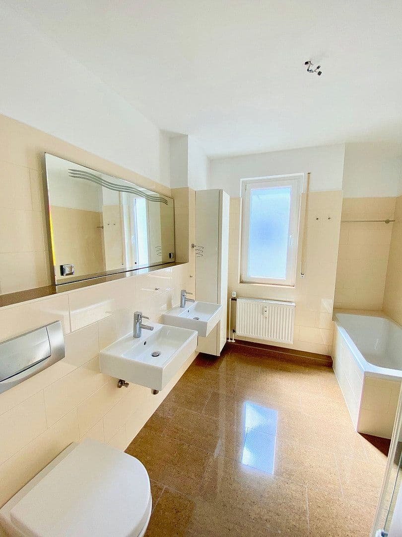 Prodej bytu 4+1 117 m², Frankfurt Unterliederbach, Hessen Prodej bytu 4+1 117 m², Frankfurt Unterliederbach, Hessen